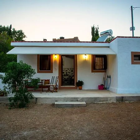 Anemolia Tiny Stone House *